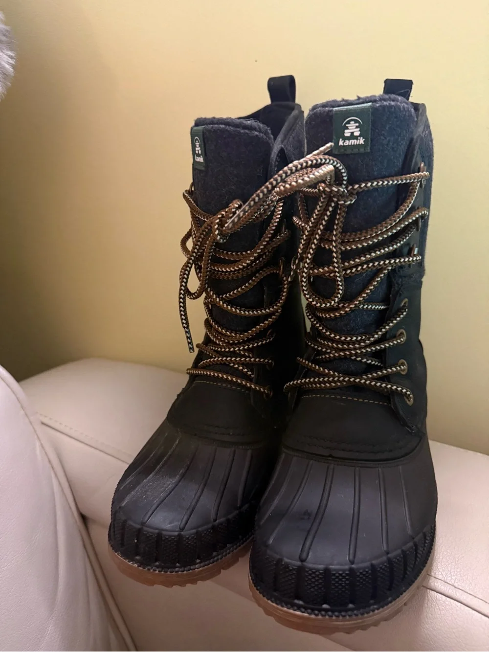 Kamik Black and Brown Lace-Up Cold-Weather Boots